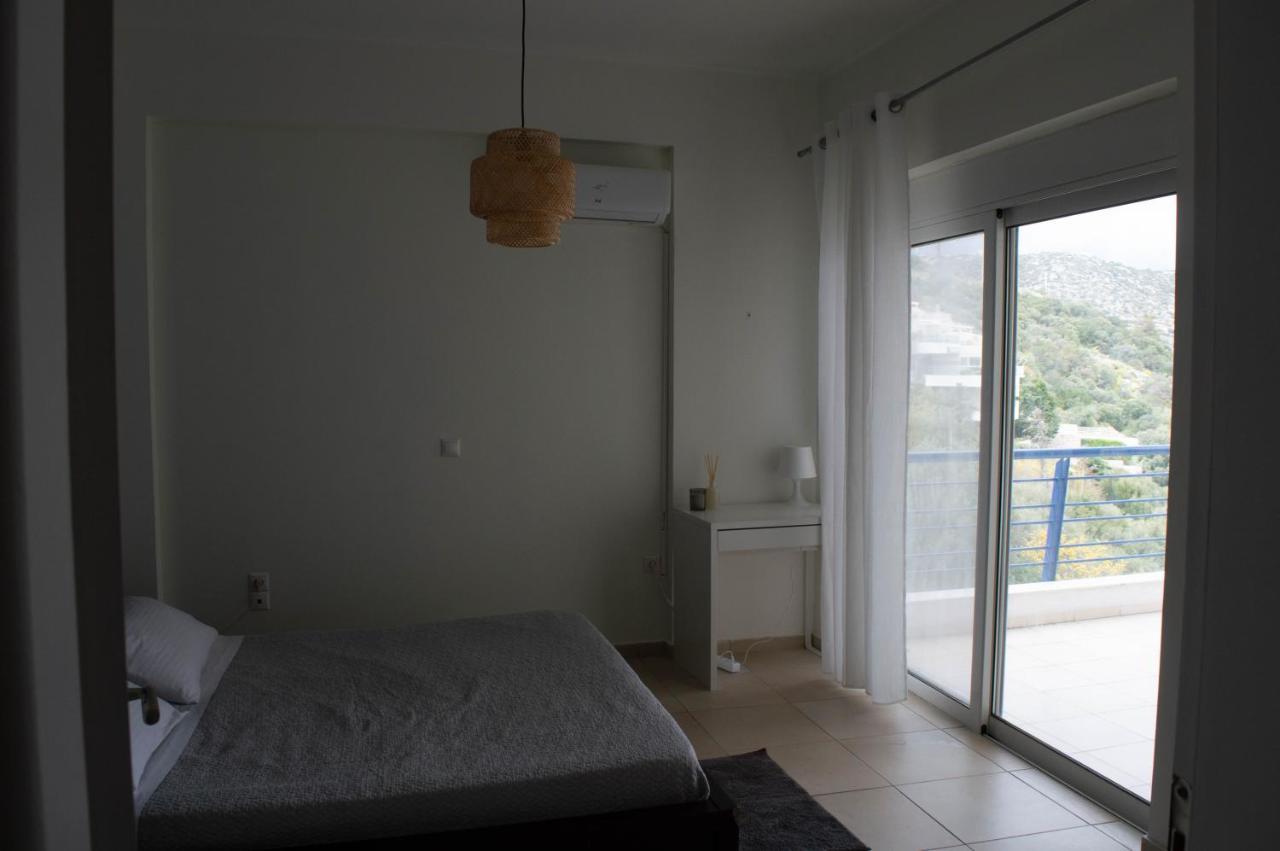 Blue And White Apartment Schinias Exterior foto